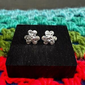 Vintage 925 Sterling Silver Flower Stud Earrings